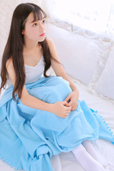 看着我它是怎么进去的镜子视频
